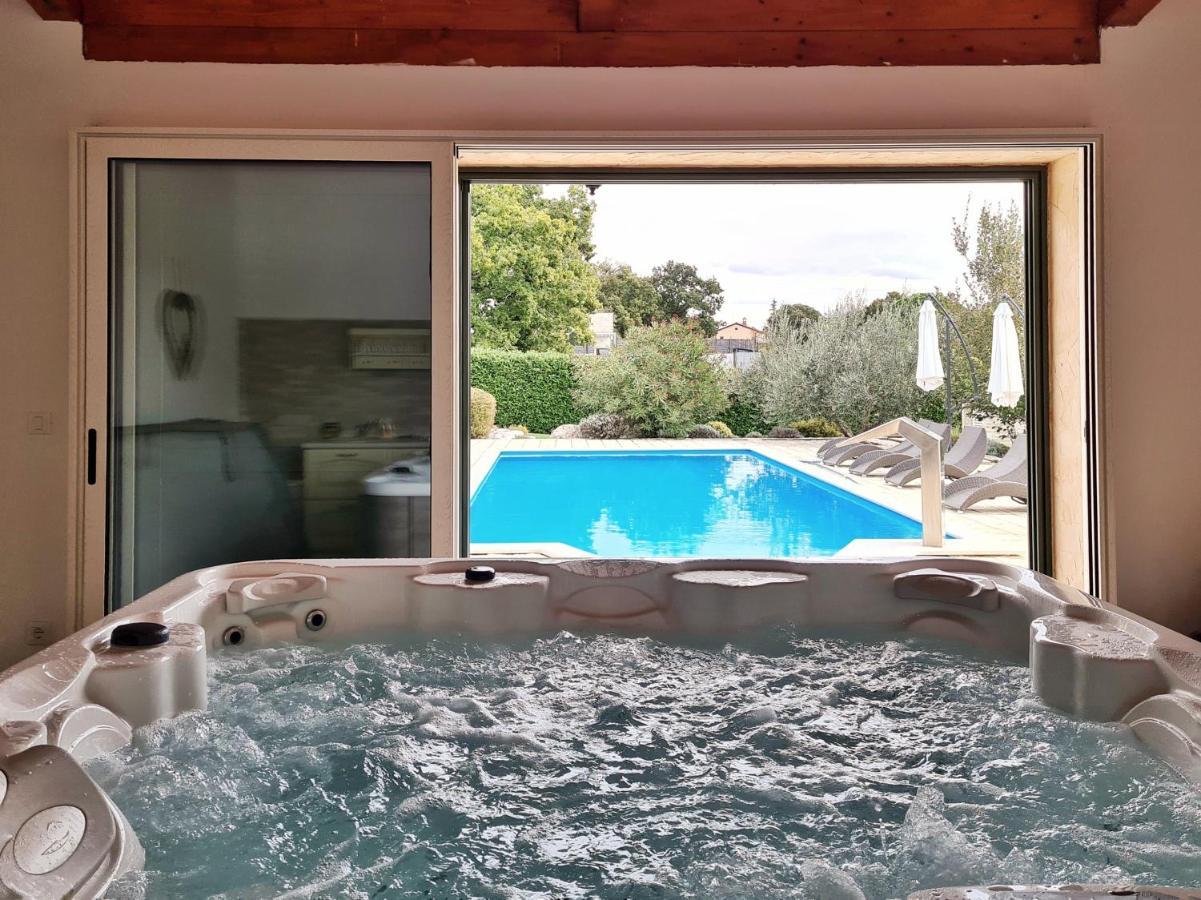Spacious Villa With Pool, Indoor Jacuzzi And Sauna Near Porec Visnjan Ngoại thất bức ảnh