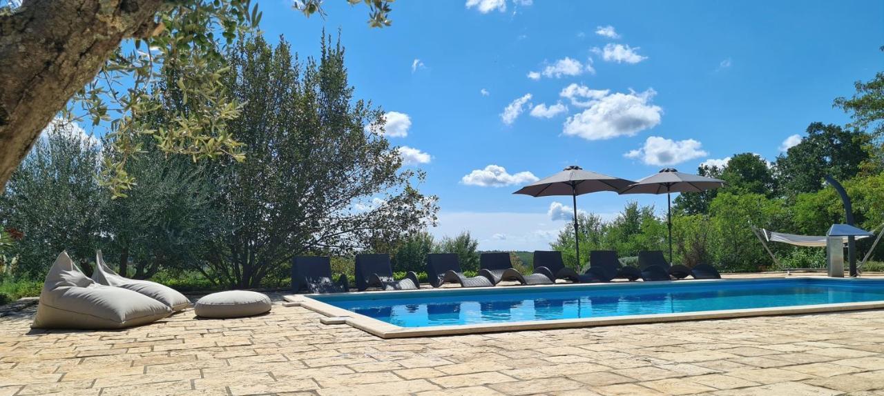 Spacious Villa With Pool, Indoor Jacuzzi And Sauna Near Porec Visnjan Ngoại thất bức ảnh