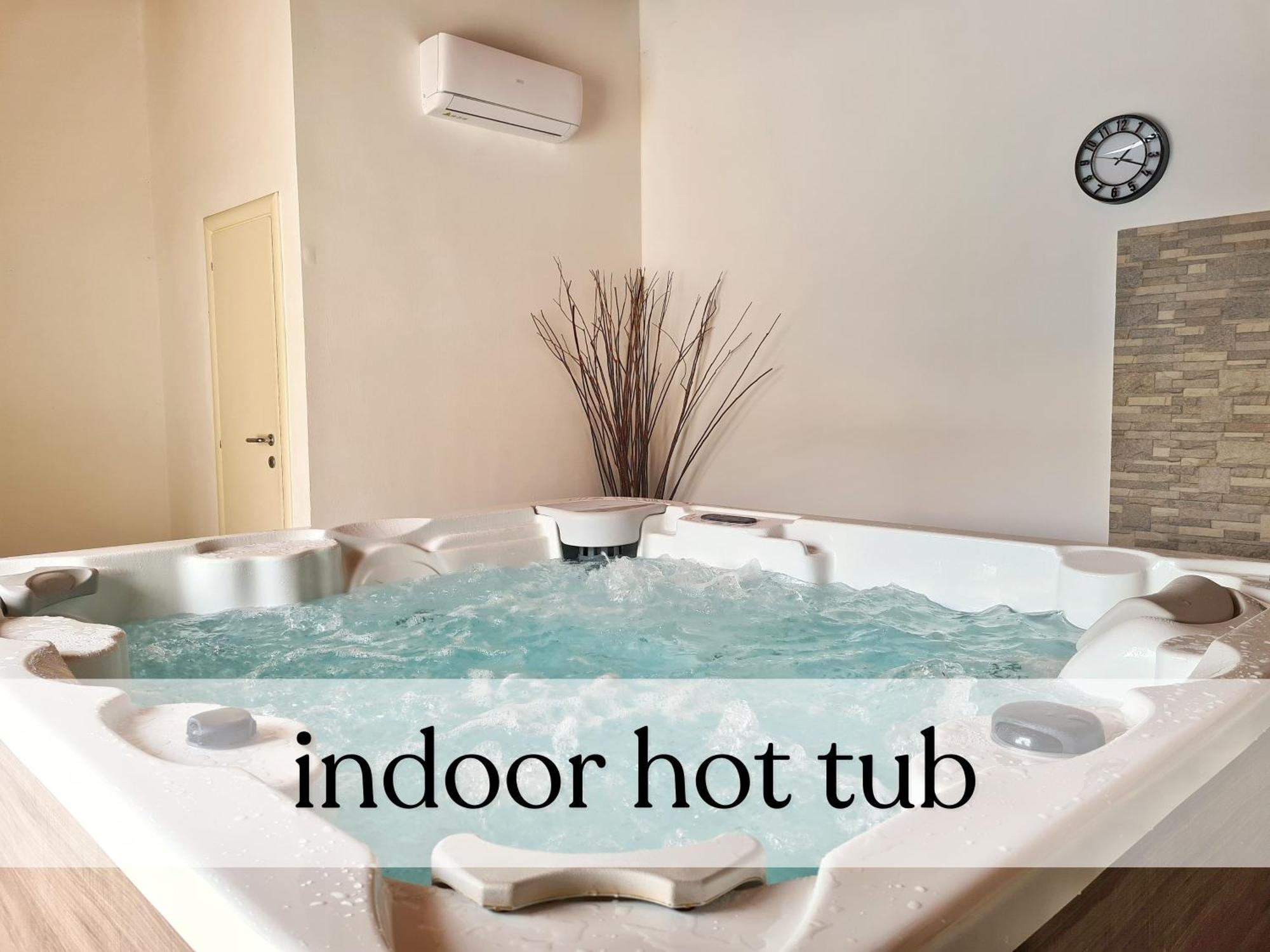 Spacious Villa With Pool, Indoor Jacuzzi And Sauna Near Porec Visnjan Ngoại thất bức ảnh